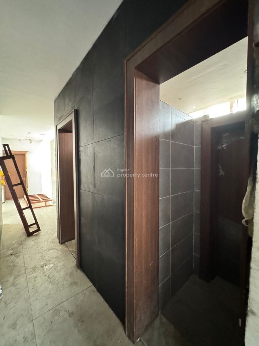 Rooftop Space, Lekki Phase 1, Lekki, Lagos, Commercial Property for Rent