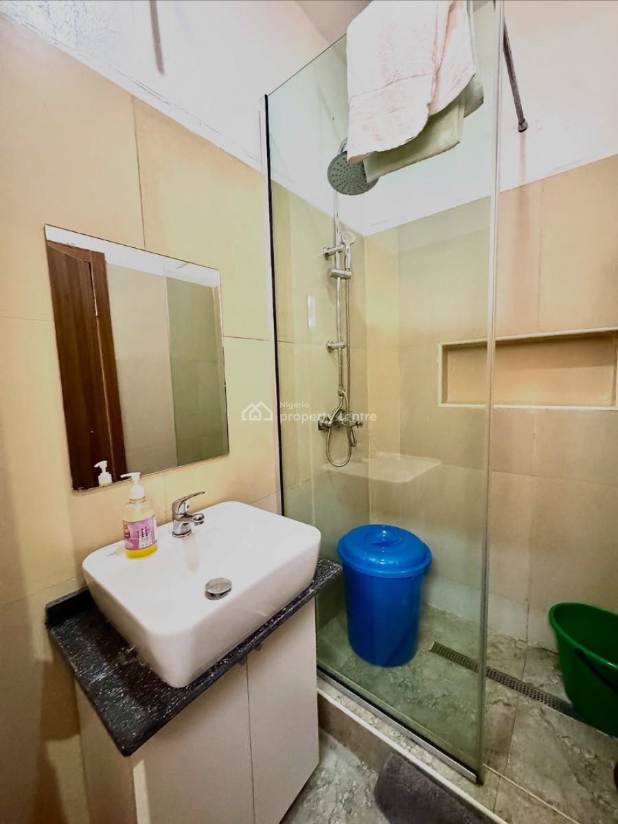 3 Bedroom Apartment with 4 Air Conditioners, Orchid Road, Lekki, Lagos, Flat / Apartment for Rent