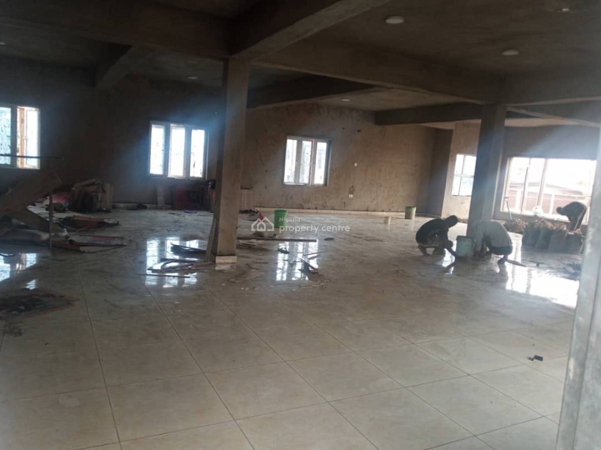 Large Showroom/ Warehouse on Offer on Busy Road, on Busy Road, Ogba, Ikeja, Lagos, Warehouse for Rent
