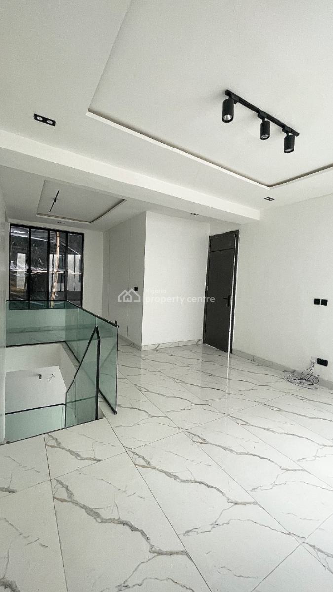 Uniquely Built, Luxury Styled 5 Bedrooms Fully Detached Duplex + Pool + Bq, Chevron Alternative, Lekki Phase 1, Lekki, Lagos, Detached Duplex for Sale