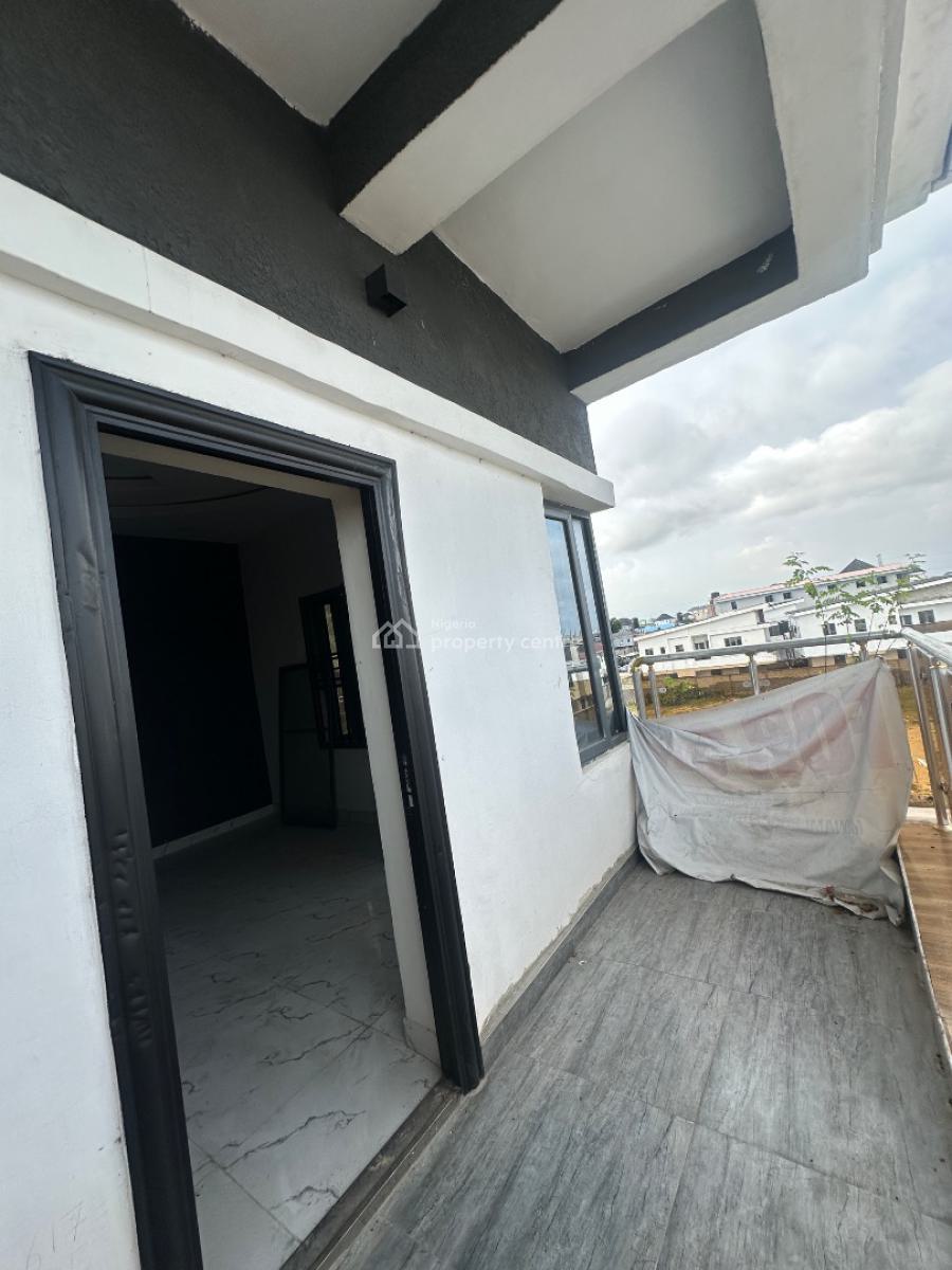 2 Bedrooms and a Mini Palour. Sharing Kitchen, Ologolo, Lekki, Lagos, Flat / Apartment for Rent