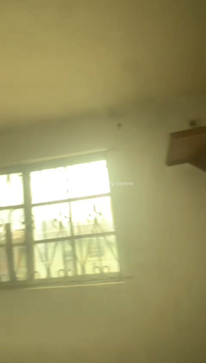 Very Decent & Standard 3 Bedroom Apartment (upstairs), Close to Chemist Bus Stop, Akoka, Yaba, Lagos, Flat / Apartment for Rent