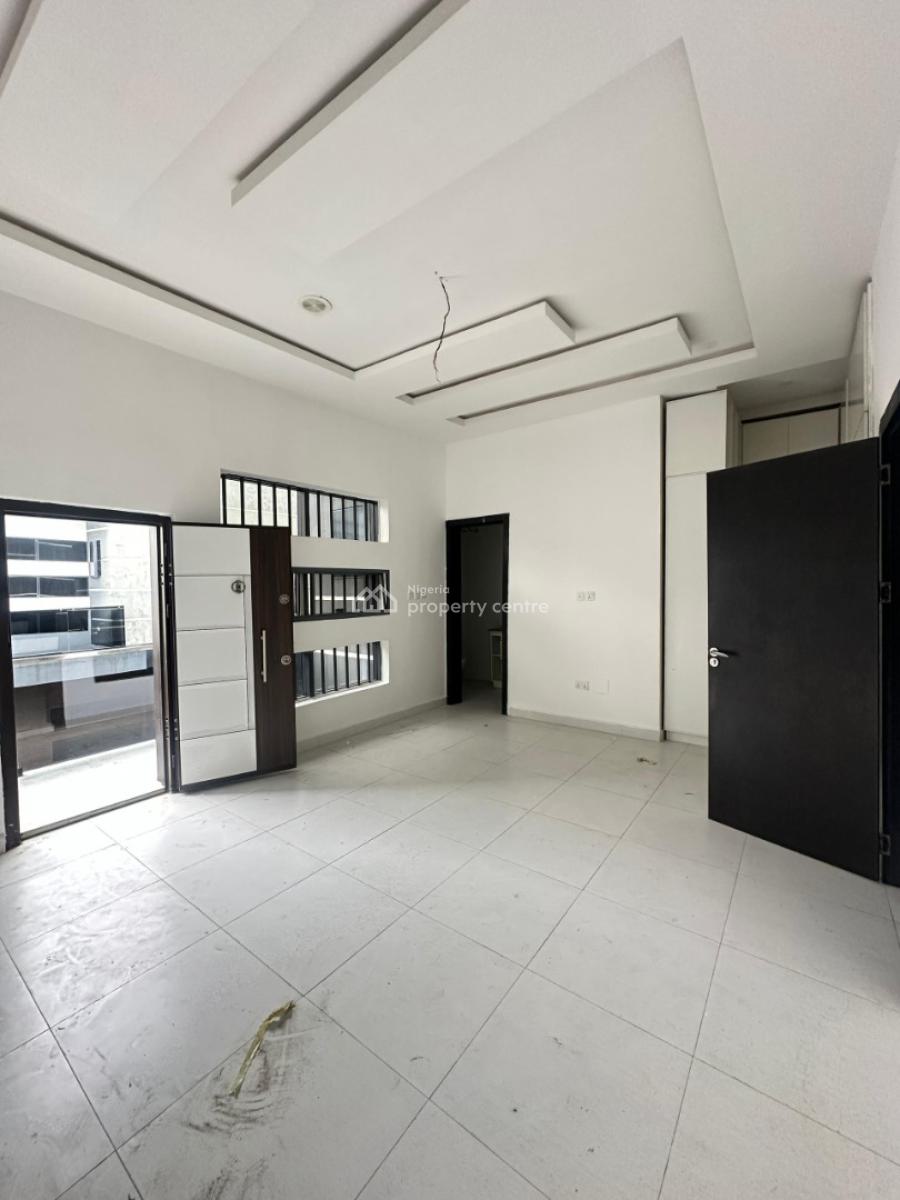Well Built Spacious 4 Bedroom Semi-detached Duplex with Bq, 2nd Toll Gate, Lekki, Lagos, Semi-detached Duplex for Sale