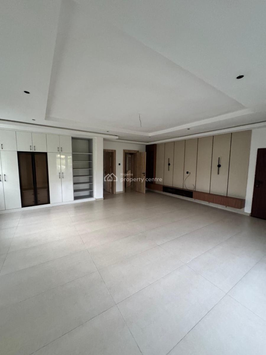 a Very Suitable 6 Bedrooms Detached Duplex with 2 Rooms Bq, Kukwaba, Abuja, Detached Duplex for Sale