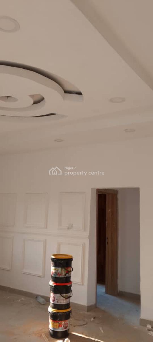 3 Bedroom Apartment, Mobil Road, Ajah, Lagos, Flat / Apartment for Rent