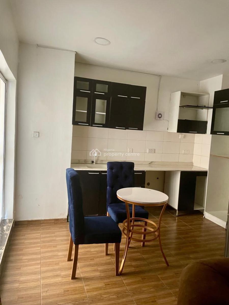3 Bedroom Flat, Off Admiralty Way, Lekki Phase 1, Lekki, Lagos, Flat / Apartment for Rent