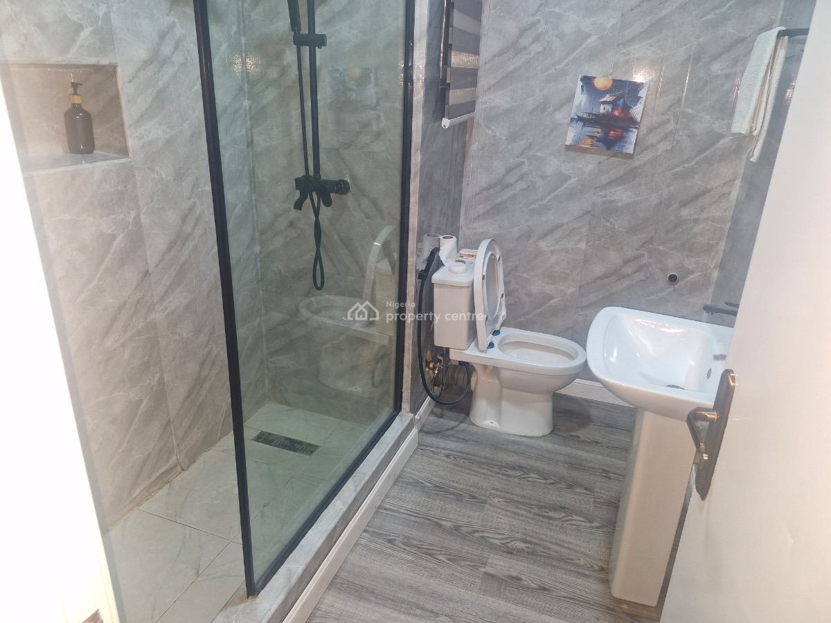 Beautiful 3 Bedroom Apartment in a Serene Environment, Osapa London, Lekki, Lagos, Flat / Apartment Short Let