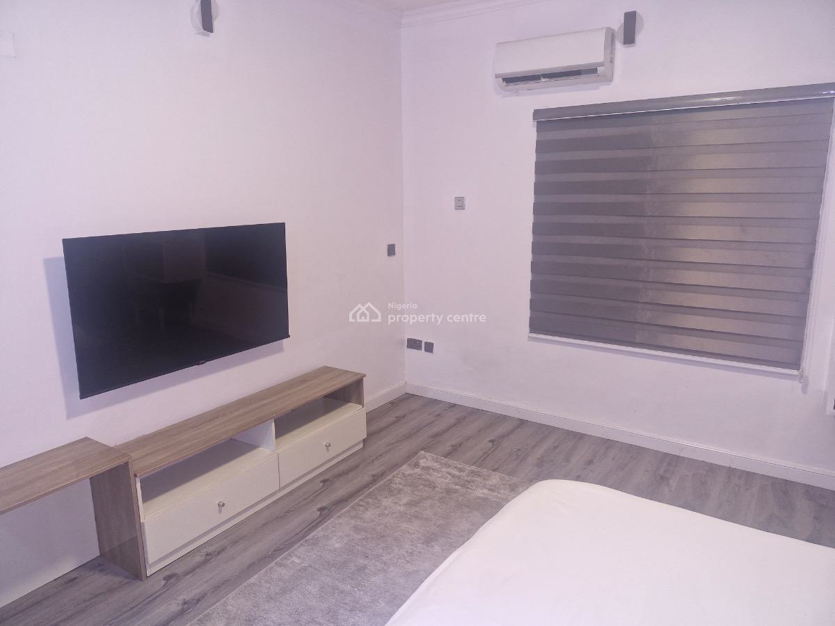 Beautiful 3 Bedroom Apartment in a Serene Environment, Osapa London, Lekki, Lagos, Flat / Apartment Short Let