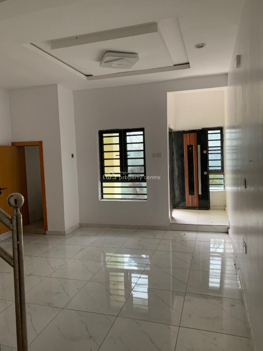 2 Bedrooms Terraced Duplex House, Harmony Estate, Langbasa, Ado, Ajah, Lagos, Terraced Duplex for Rent