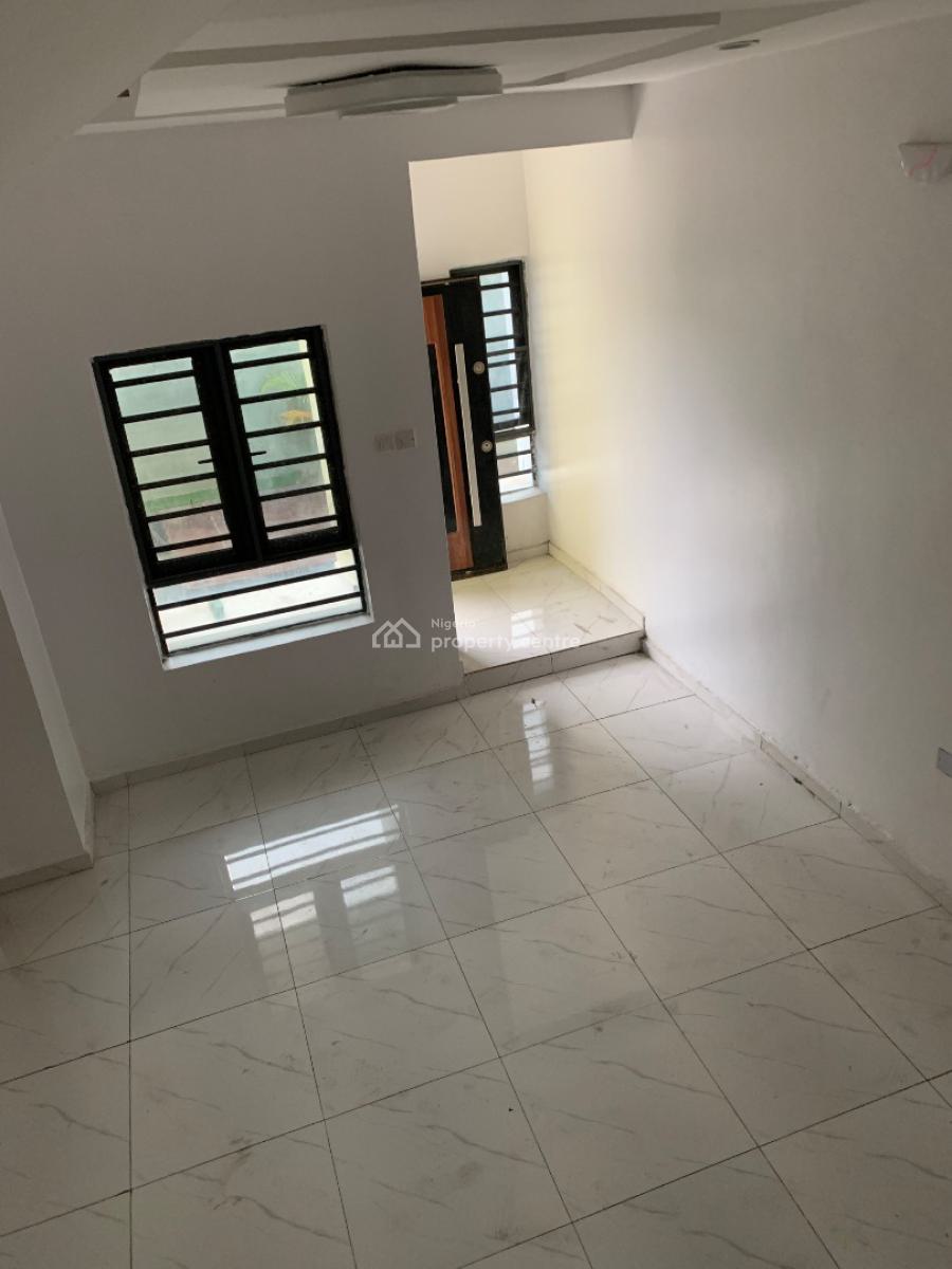 2 Bedrooms Terraced Duplex House, Harmony Estate, Langbasa, Ado, Ajah, Lagos, Terraced Duplex for Rent