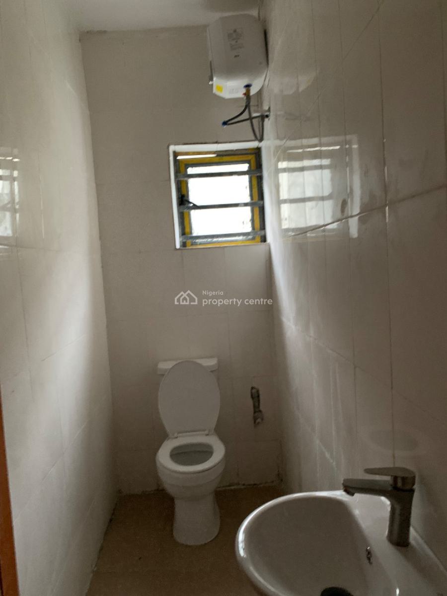 2 Bedrooms Terraced Duplex House, Harmony Estate, Langbasa, Ado, Ajah, Lagos, Terraced Duplex for Rent