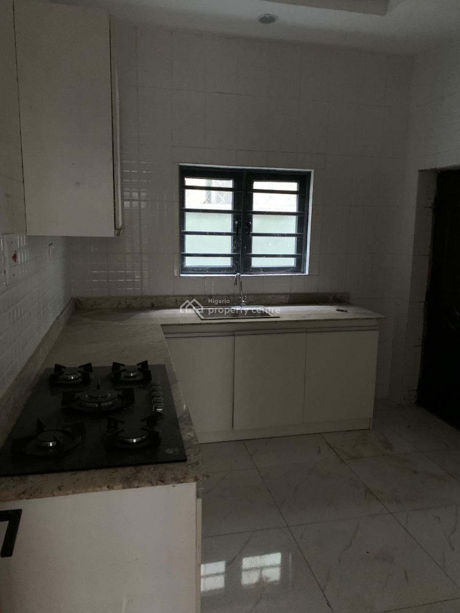 2 Bedrooms Terraced Duplex House, Harmony Estate, Langbasa, Ado, Ajah, Lagos, Terraced Duplex for Rent