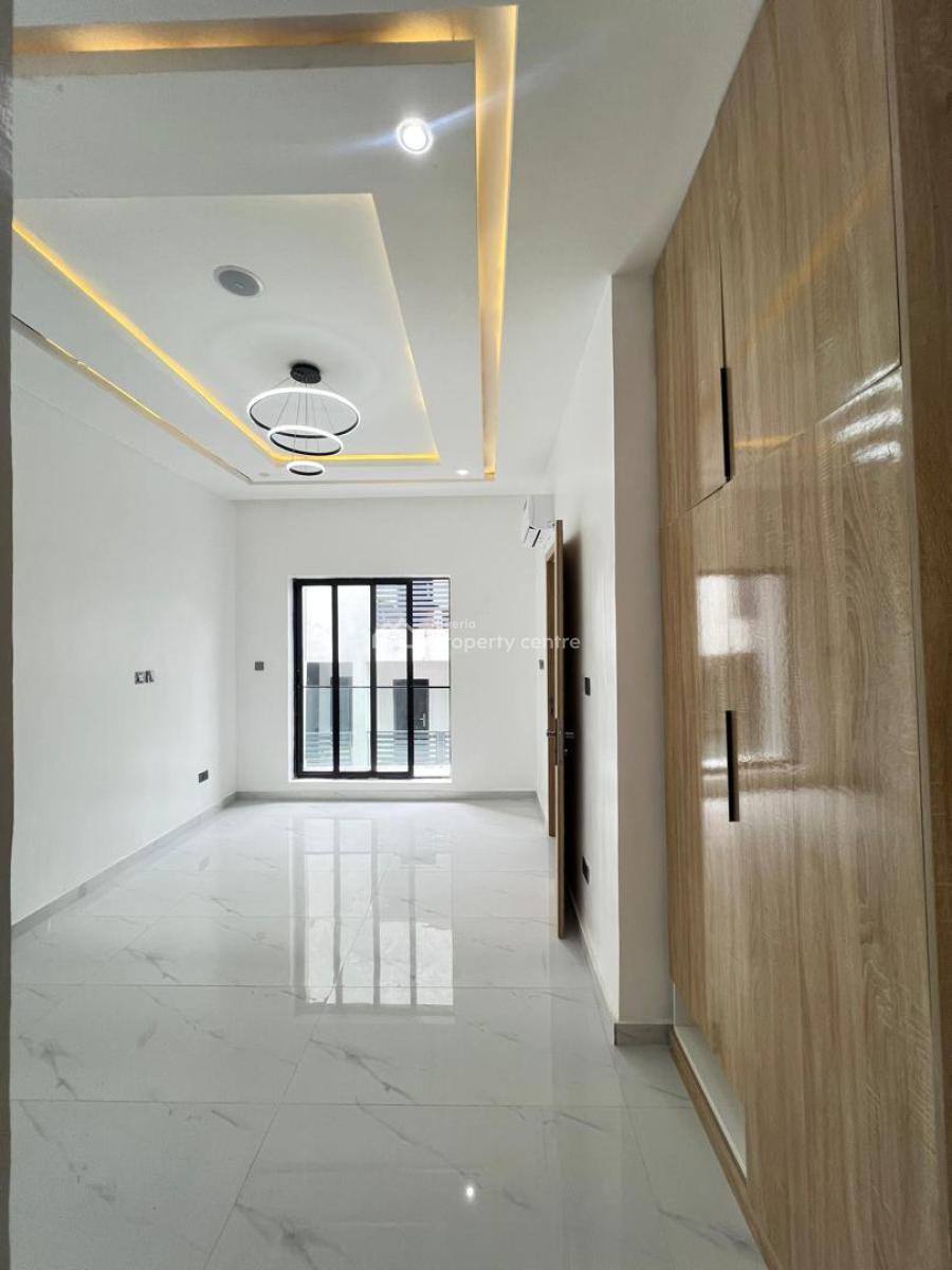 Perfectly Carved 2 Bed Apartment with Swimming Pool , Gym , Elevator, Ikate, Lekki, Lagos, Flat / Apartment for Sale