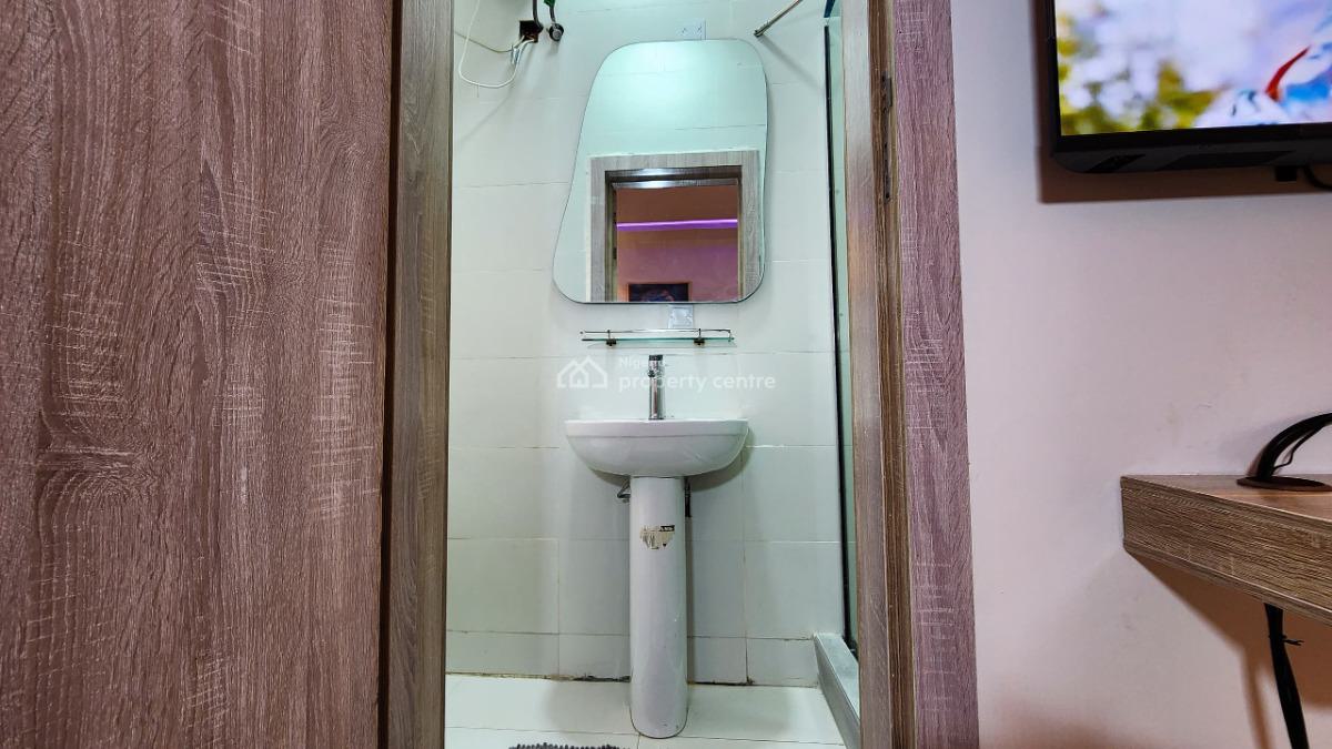 Furnished 2 Bedroom Flat, Off Chevron Drive, Lekki Lagos, Lekki, Lagos, Flat / Apartment for Rent