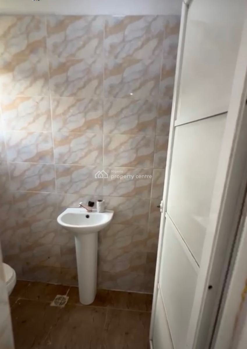Lovely Miniflat at Pedro, Close to Gbagada, Pedro, Gbagada, Lagos, Mini Flat (room and Parlour) for Rent