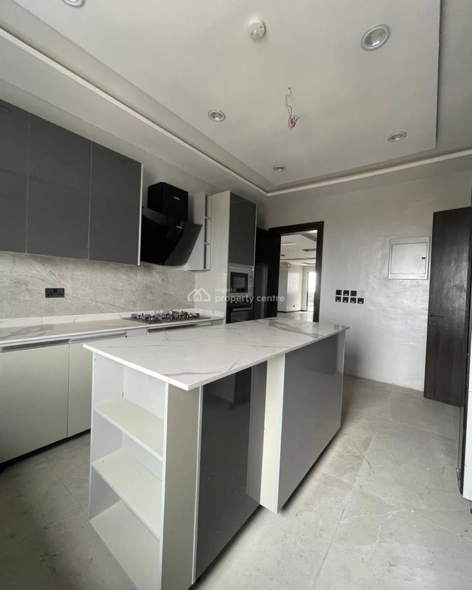 Exquisite 5 Bedroom Penthouse with Pool and Elevator in a Serene Environment, Lekki Phase 1, Lekki, Lagos, House for Sale
