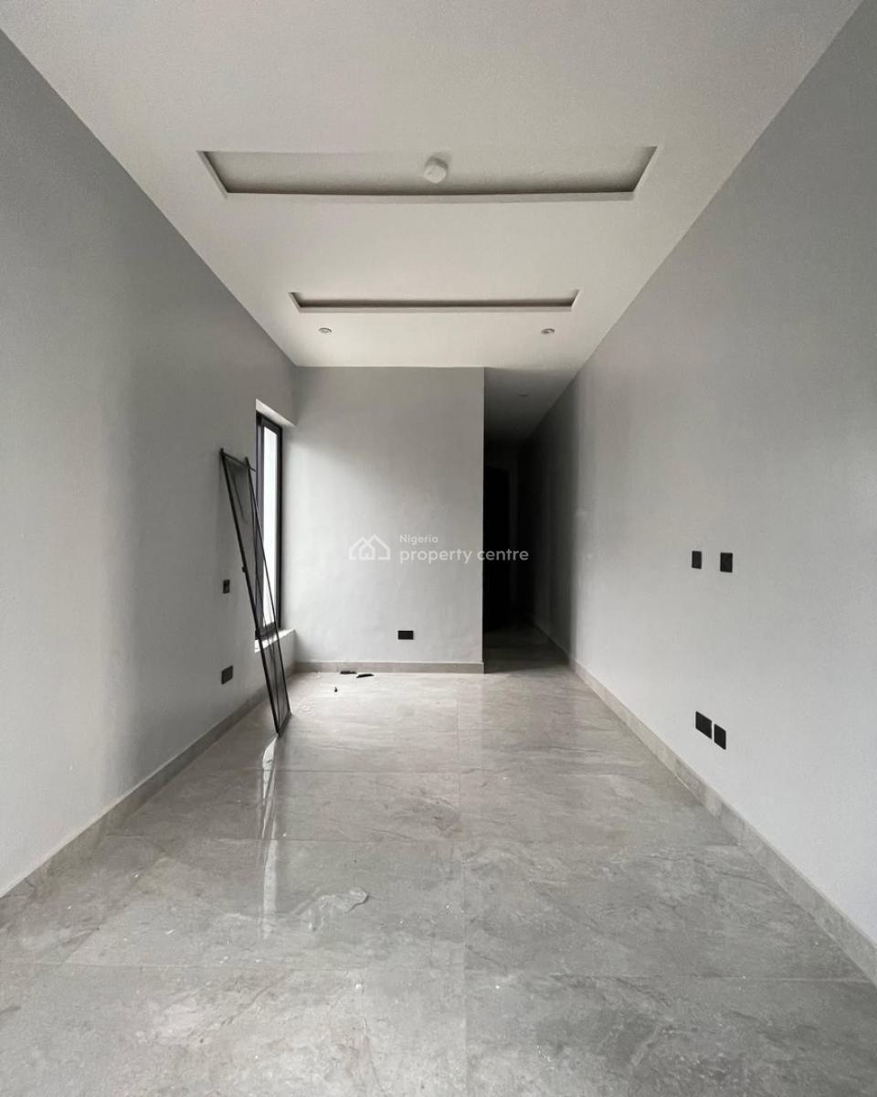 Exquisite 5 Bedroom Penthouse with Pool and Elevator in a Serene Environment, Lekki Phase 1, Lekki, Lagos, House for Sale