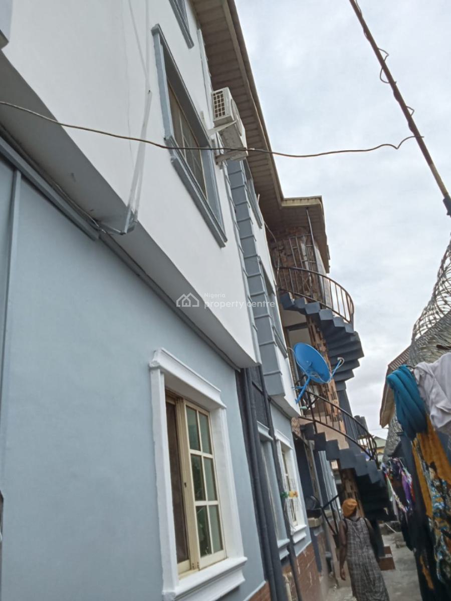 Modern Block of 10 Flats with 2 Shops, Omark Bus Stop Igando, Off Igando Lasu Road Lagos Nigeria*, Igando, Ikotun, Lagos, Block of Flats for Sale