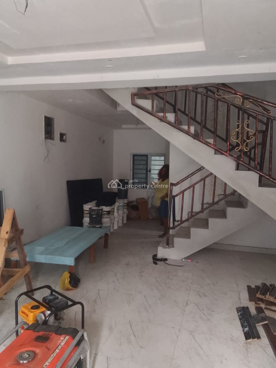 Newly Built 2 Bedroom Duplex with Ample Packing, Shell Cooperative Eneka Eliozu Link Road, Eneka, Port Harcourt, Rivers, Flat / Apartment for Rent