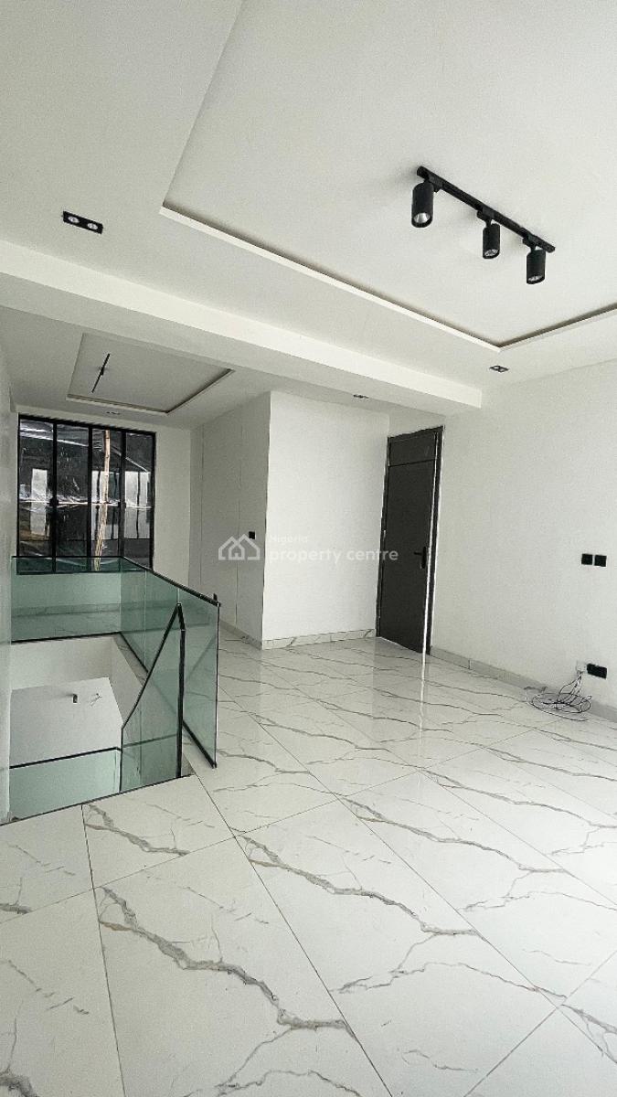 a Uniquely Built, Luxury Styled 5 Bedroom Fully Detached Duplex + Pool, Within a Highly Secured and Well Planned Estate, Lekki, Lagos, Detached Duplex for Sale