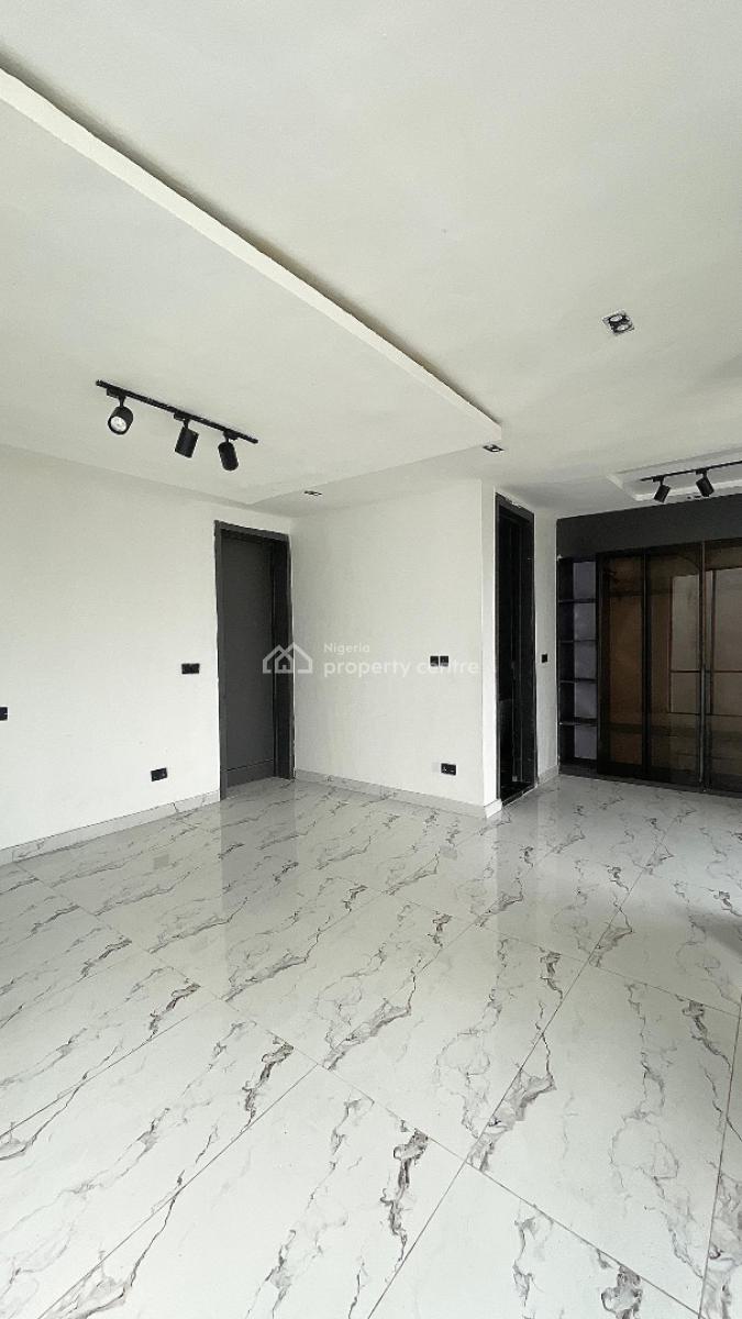 a Uniquely Built, Luxury Styled 5 Bedroom Fully Detached Duplex + Pool, Within a Highly Secured and Well Planned Estate, Lekki, Lagos, Detached Duplex for Sale
