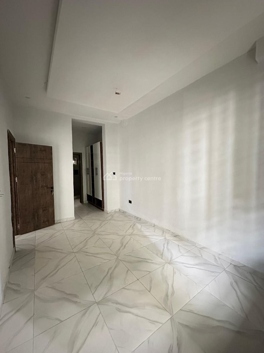 Well-built Luxury 2 Bedroom Apartment with Swimming Pool and Gym, Ikate Lekki, Ikate, Lekki, Lagos, Block of Flats for Sale