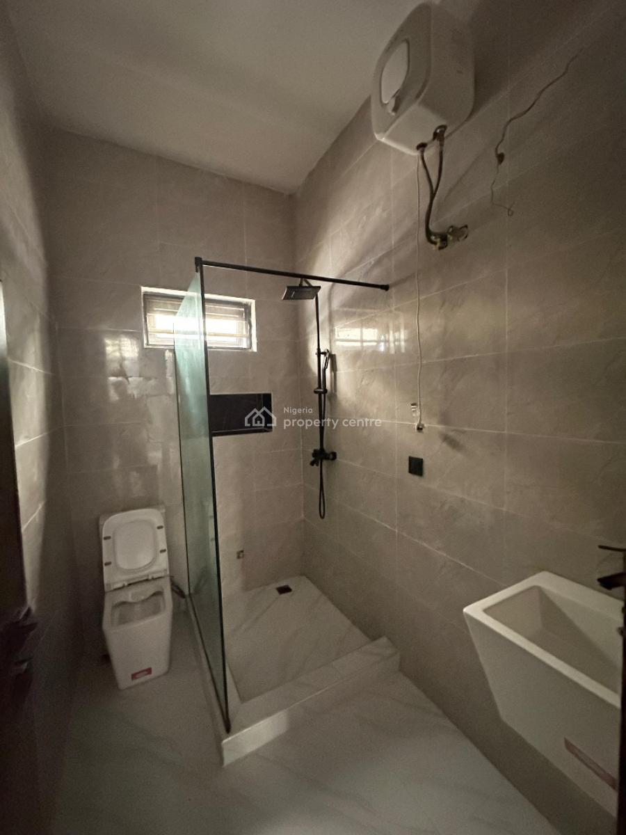 Well-built Luxury 2 Bedroom Apartment with Swimming Pool and Gym, Ikate Lekki, Ikate, Lekki, Lagos, Block of Flats for Sale