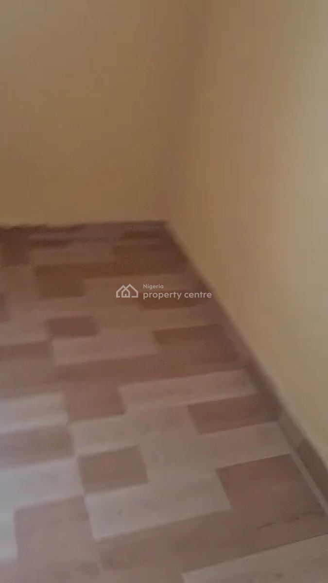 Spacious Clean 2bedroom Flat., Green Field Estate Lagos, Ago Palace, Isolo, Lagos, Flat / Apartment for Rent