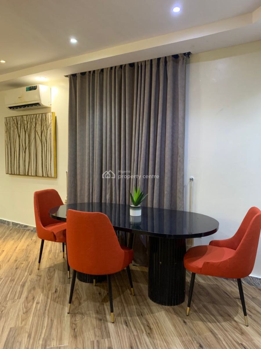 Beautiful & Massive 3 Bedroom Apartment, Lekki Phase 1, Lekki, Lagos, Flat / Apartment Short Let