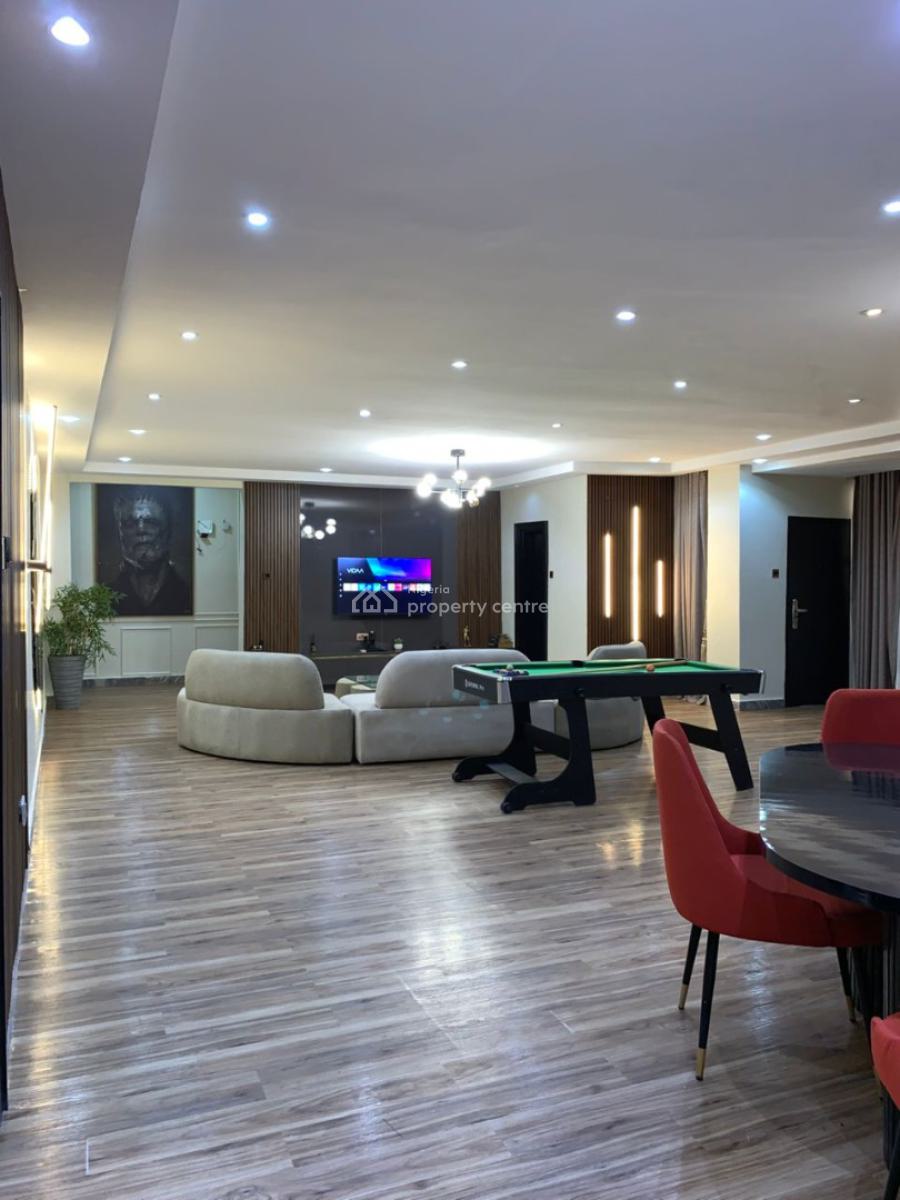 Beautiful & Massive 3 Bedroom Apartment, Lekki Phase 1, Lekki, Lagos, Flat / Apartment Short Let