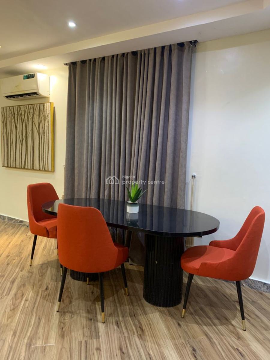 Beautiful & Massive 3 Bedroom Apartment, Lekki Phase 1, Lekki, Lagos, Flat / Apartment Short Let