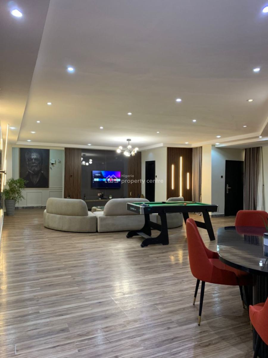 Beautiful & Massive 3 Bedroom Apartment, Lekki Phase 1, Lekki, Lagos, Flat / Apartment Short Let