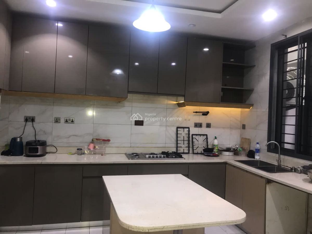 Super-clean and Luxurious 5-bedroom Semi-detached Duplex, Lekki Phase 1, Lekki, Lagos, House for Rent