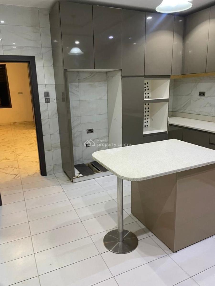 Super-clean and Luxurious 5-bedroom Semi-detached Duplex, Lekki Phase 1, Lekki, Lagos, House for Rent