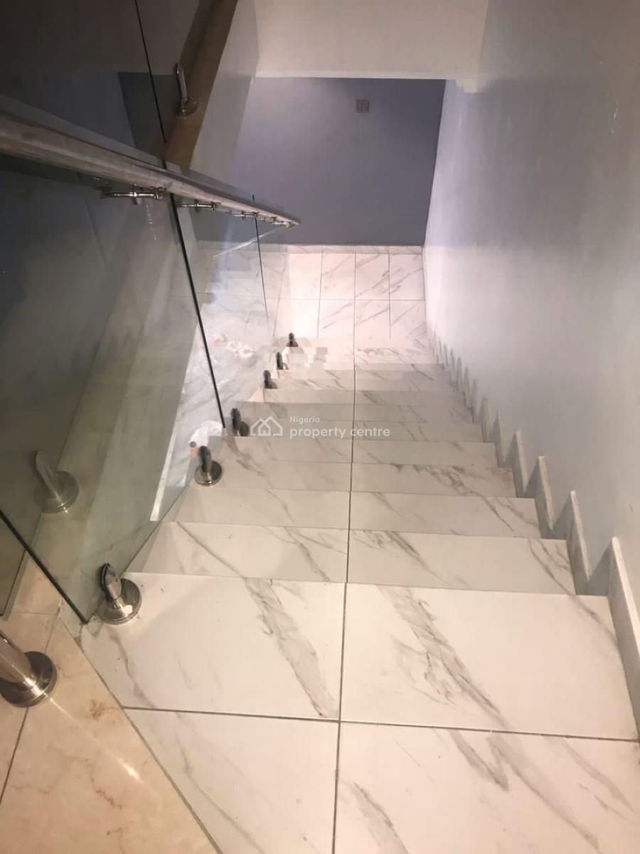 Super-clean and Luxurious 5-bedroom Semi-detached Duplex, Lekki Phase 1, Lekki, Lagos, House for Rent