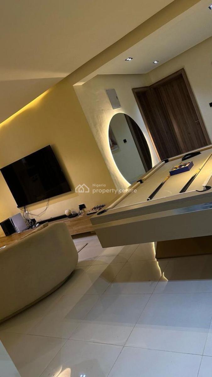Luxury 2 Bedroom with Pool Snooker Ps5 Gym Games Balcony, Lekki Phase 1, Lekki, Lagos, Flat / Apartment Short Let
