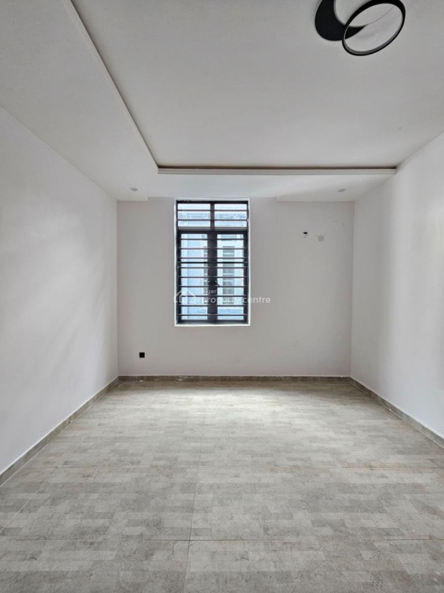 Contemporary 5-bedroom Detached House W/ Bq & Pool in a Prime Location, Lekki Phase 1, Lekki, Lagos, Detached Duplex for Sale
