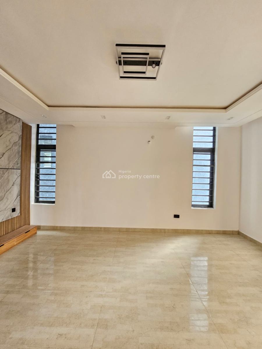 Contemporary 5-bedroom Detached House W/ Bq & Pool in a Prime Location, Lekki Phase 1, Lekki, Lagos, Detached Duplex for Sale