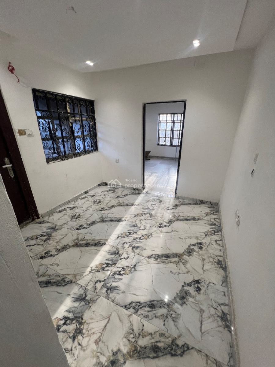 Miniflat with an Spacious Standard Kitchen, Admiralty Way, Lekki Phase 1, Lekki, Lagos, Mini Flat (room and Parlour) for Rent