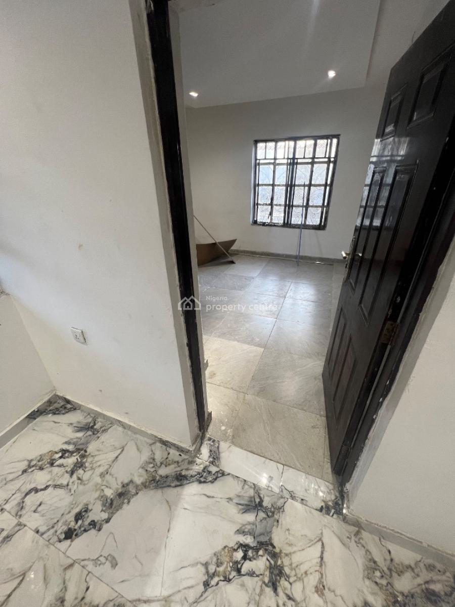 Miniflat with an Spacious Standard Kitchen, Admiralty Way, Lekki Phase 1, Lekki, Lagos, Mini Flat (room and Parlour) for Rent