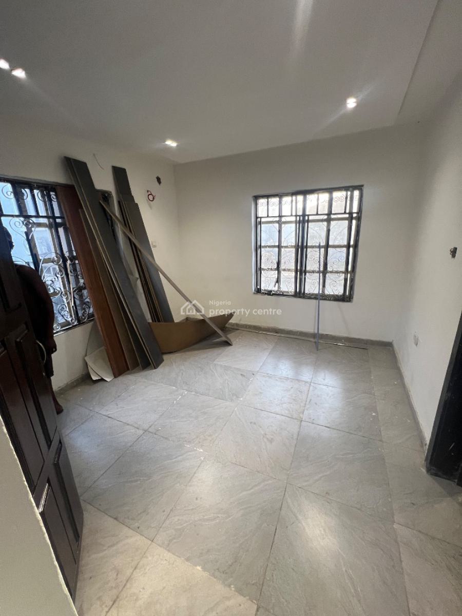 Miniflat with an Spacious Standard Kitchen, Admiralty Way, Lekki Phase 1, Lekki, Lagos, Mini Flat (room and Parlour) for Rent