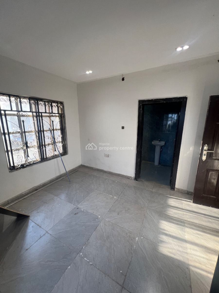 Miniflat with an Spacious Standard Kitchen, Admiralty Way, Lekki Phase 1, Lekki, Lagos, Mini Flat (room and Parlour) for Rent