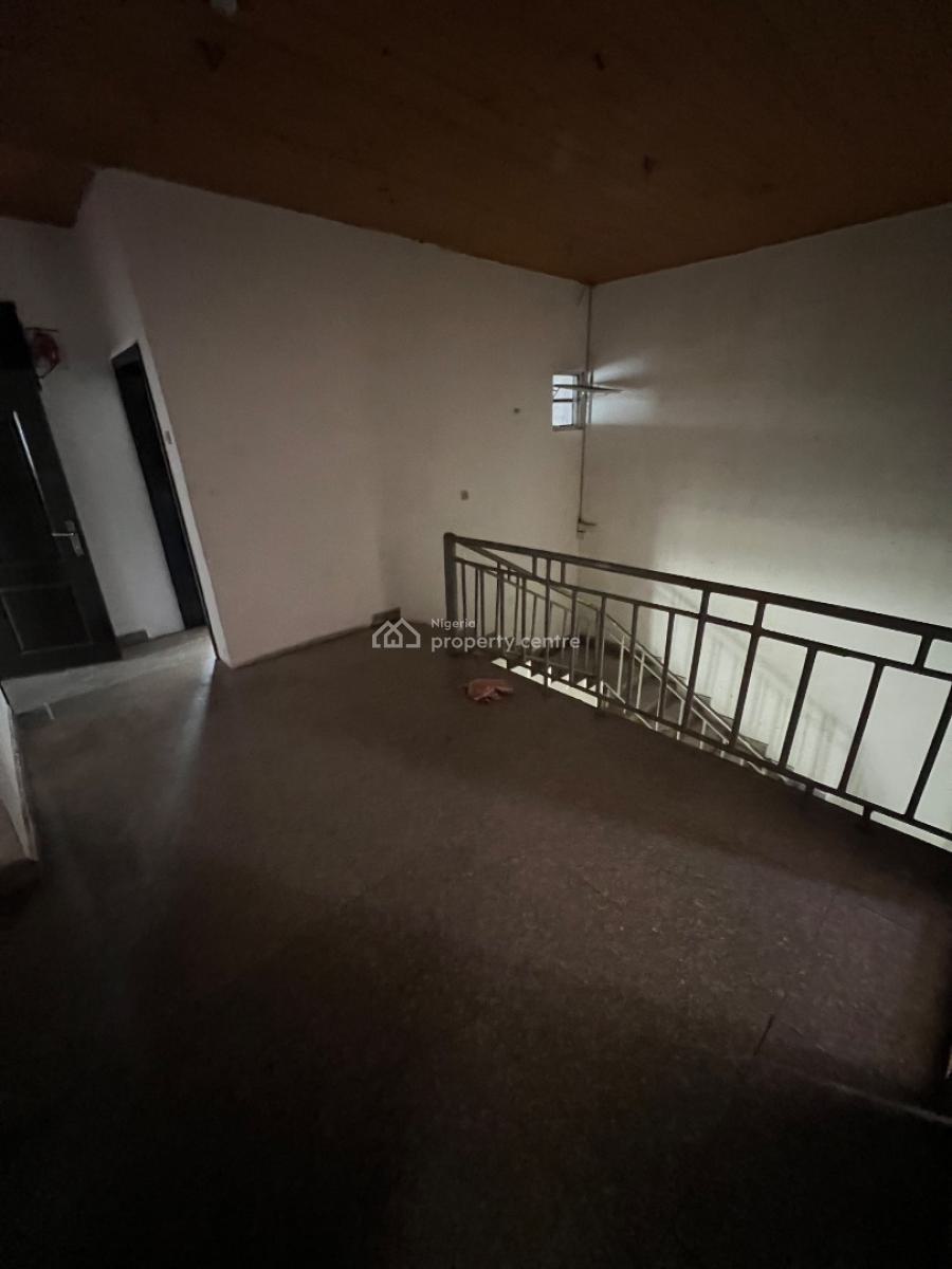 5-bedroom Semi-detached Duplex with a Bq (commercial Use Allowed), Lekki Phase 1, Lekki, Lagos, House for Rent