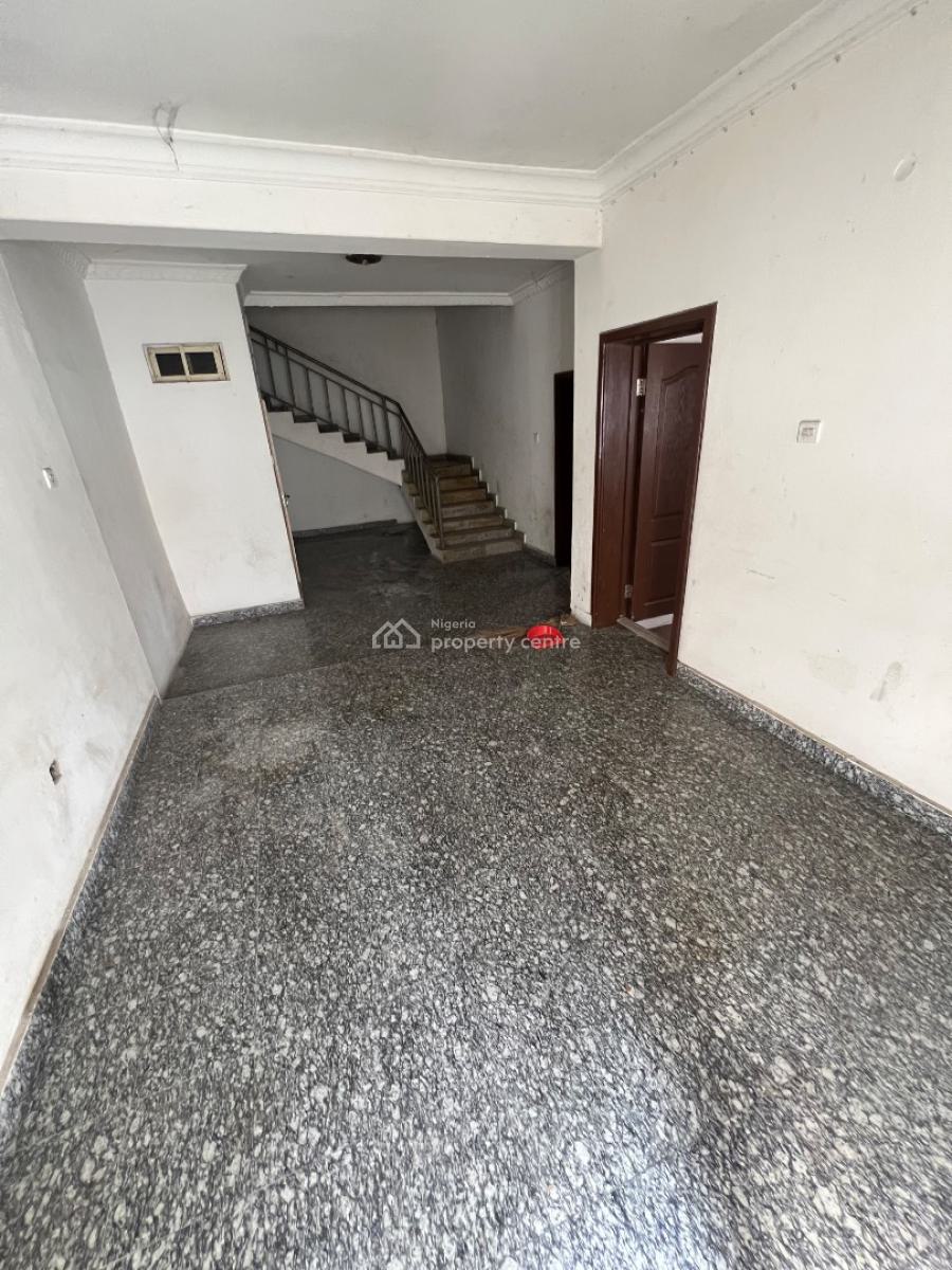 5-bedroom Semi-detached Duplex with a Bq (commercial Use Allowed), Lekki Phase 1, Lekki, Lagos, House for Rent