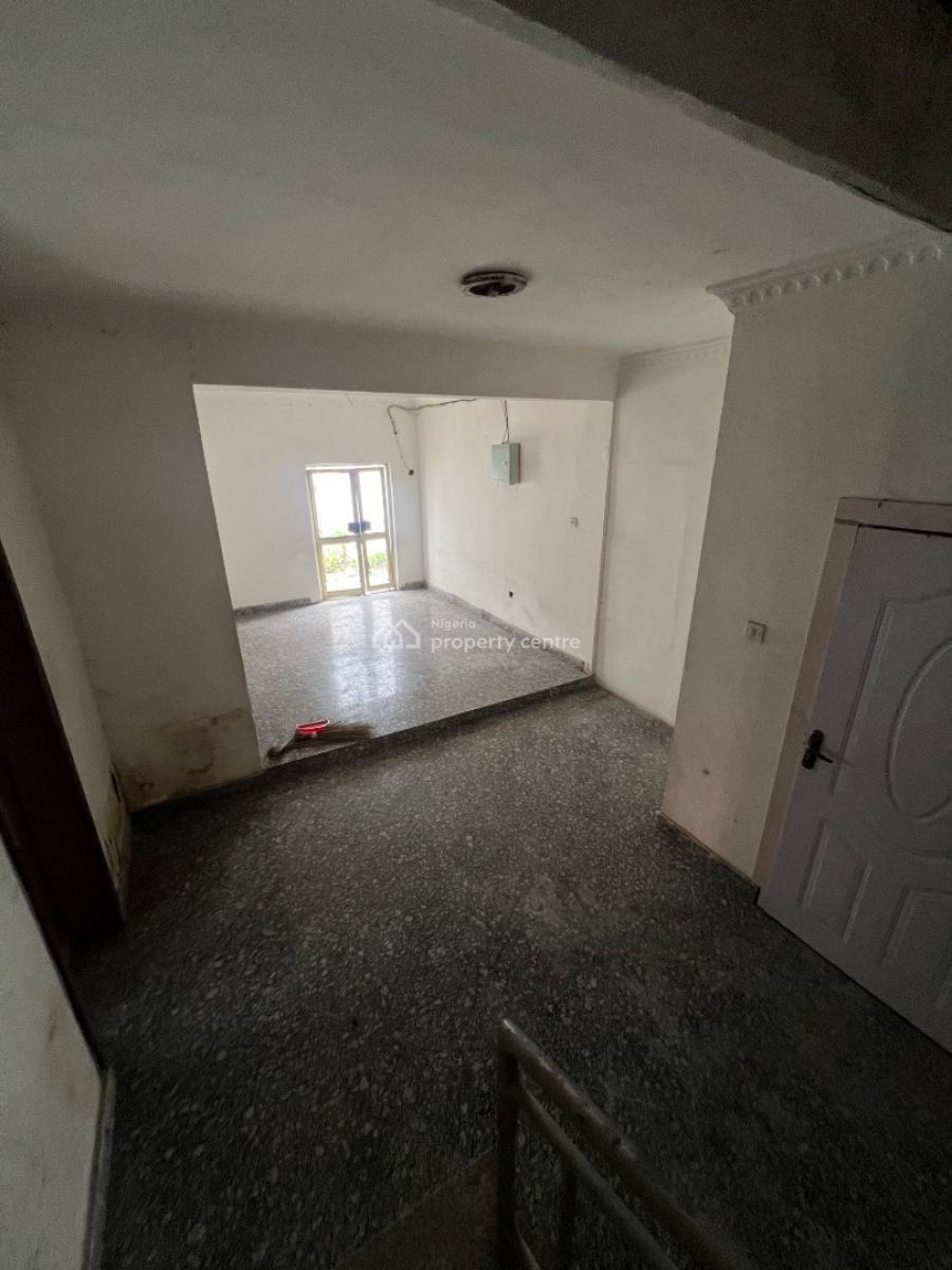 5-bedroom Semi-detached Duplex with a Bq (commercial Use Allowed), Lekki Phase 1, Lekki, Lagos, House for Rent
