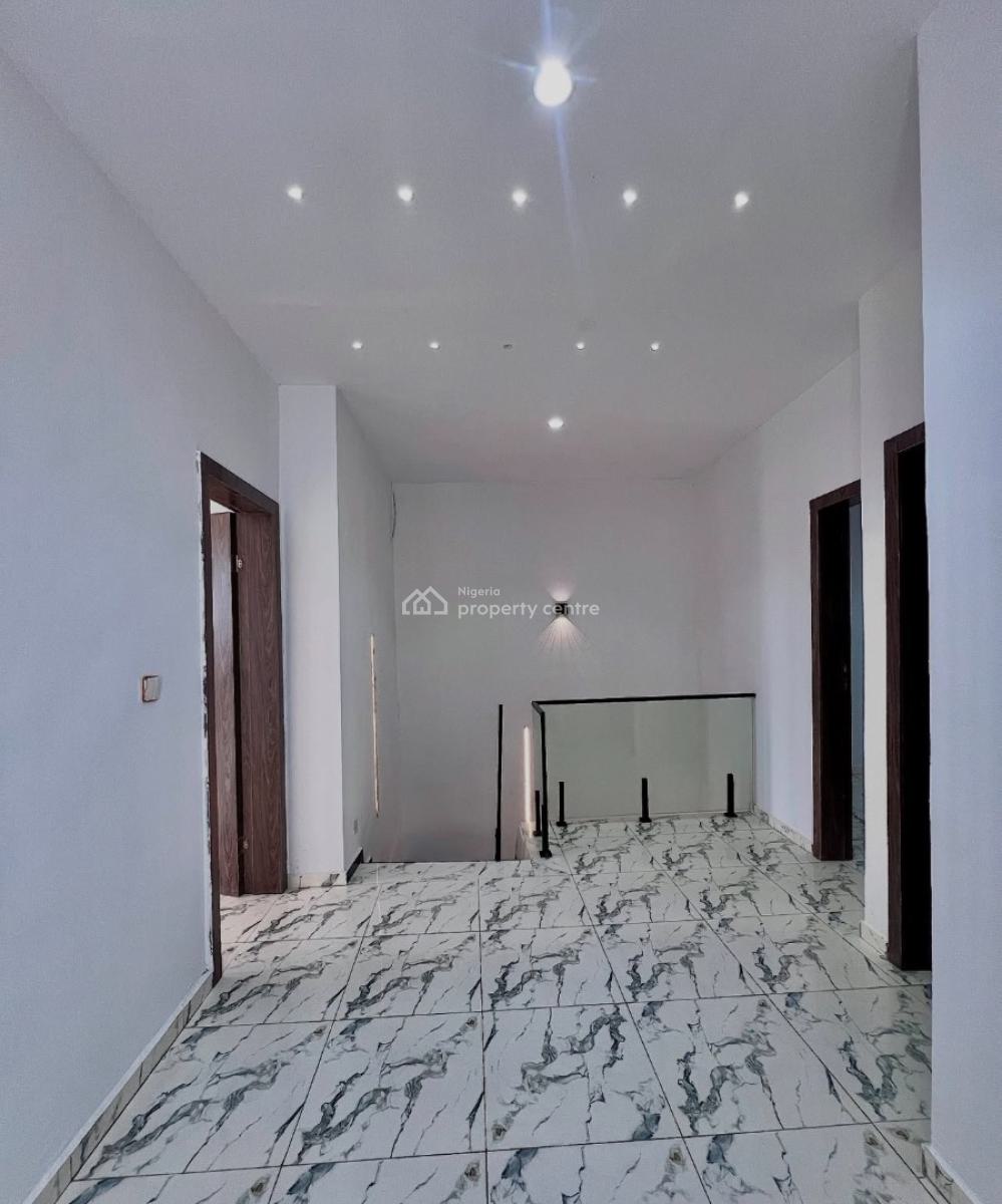 Contemporary 4 Bedrooms Semi Detached Duplexes with Bq, Ikota, Lekki, Lagos, Semi-detached Duplex for Sale