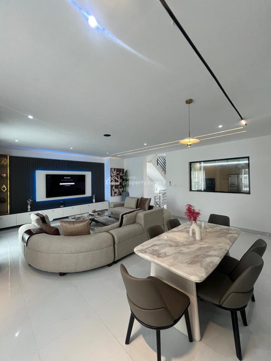 Cozy 3 Bedrooms Apartment with Amazing Amenities, Lekki Phase 1, Lekki, Lagos, Flat / Apartment Short Let