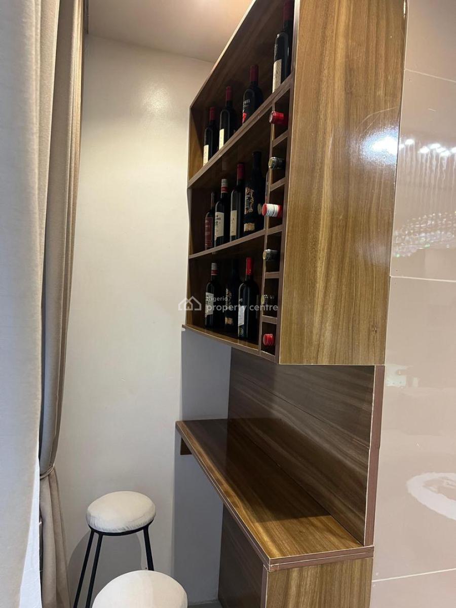 1 Bedroom Apartment with Ps5 and Other Top Notch Amenities Available., Lekki Phase 1, Lekki, Lagos, Flat / Apartment Short Let