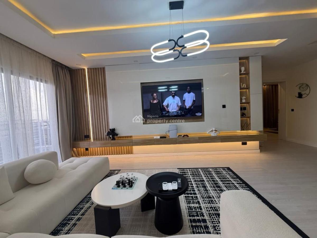Brand New Smart Luxury 🥰 1 Bedroom Maisonette Apartment with City-, Lekki Phase 1, Lekki, Lagos, Flat / Apartment Short Let