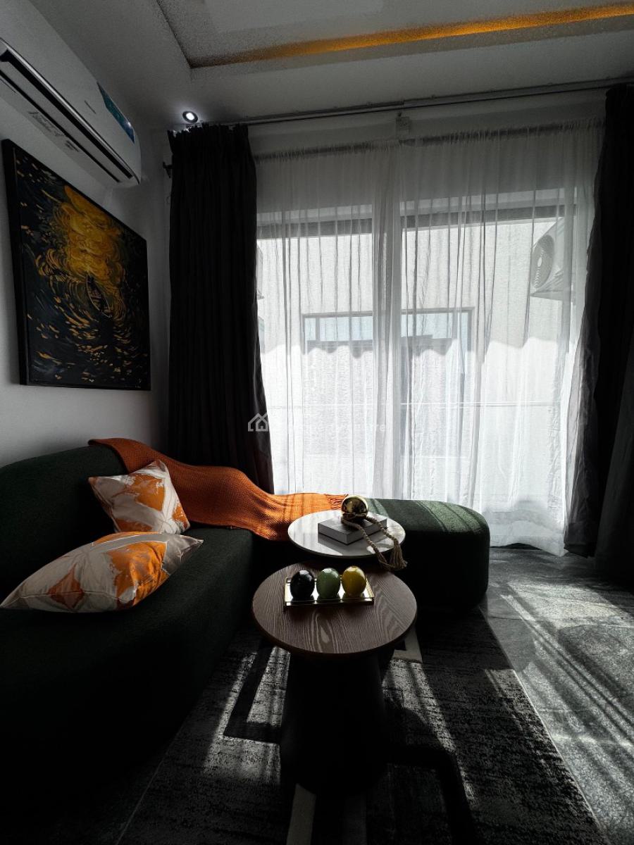 Introducing a First of a Kind One Bedroom Smart Penthouse with a Priva, Lekki Phase 1, Lekki, Lagos, Flat / Apartment Short Let